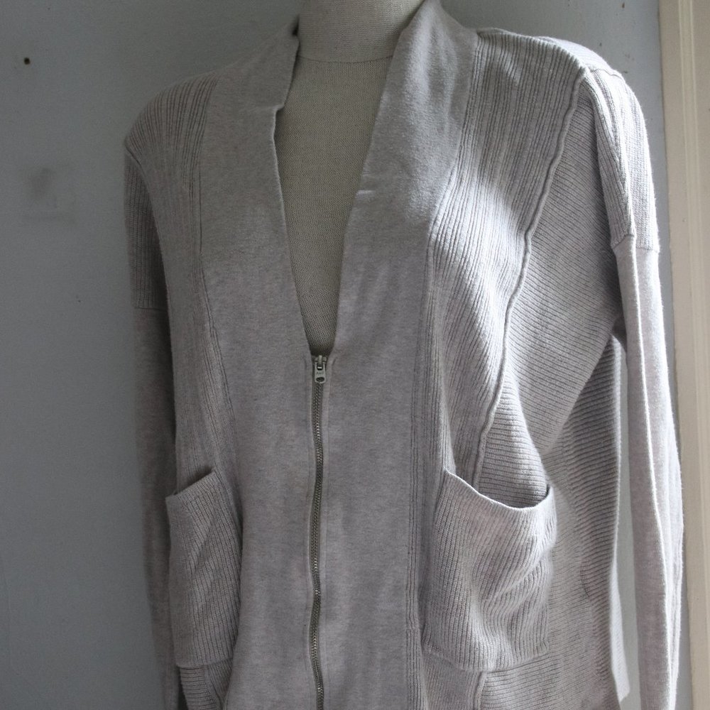 Abercombie tan Cardigan XS